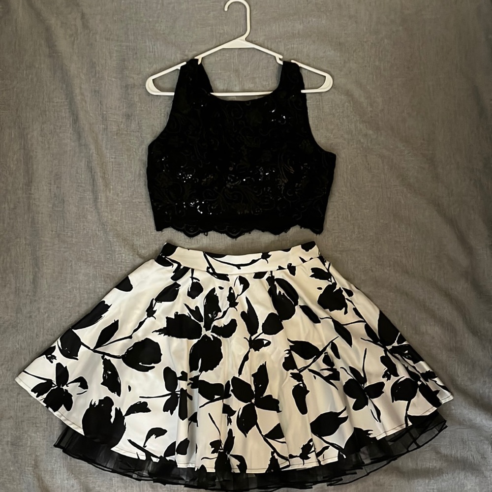 Beautiful homecoming dress